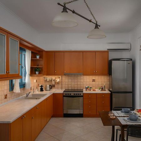 Skarmoutsos Holiday Home Vourvoulos Bagian luar foto
